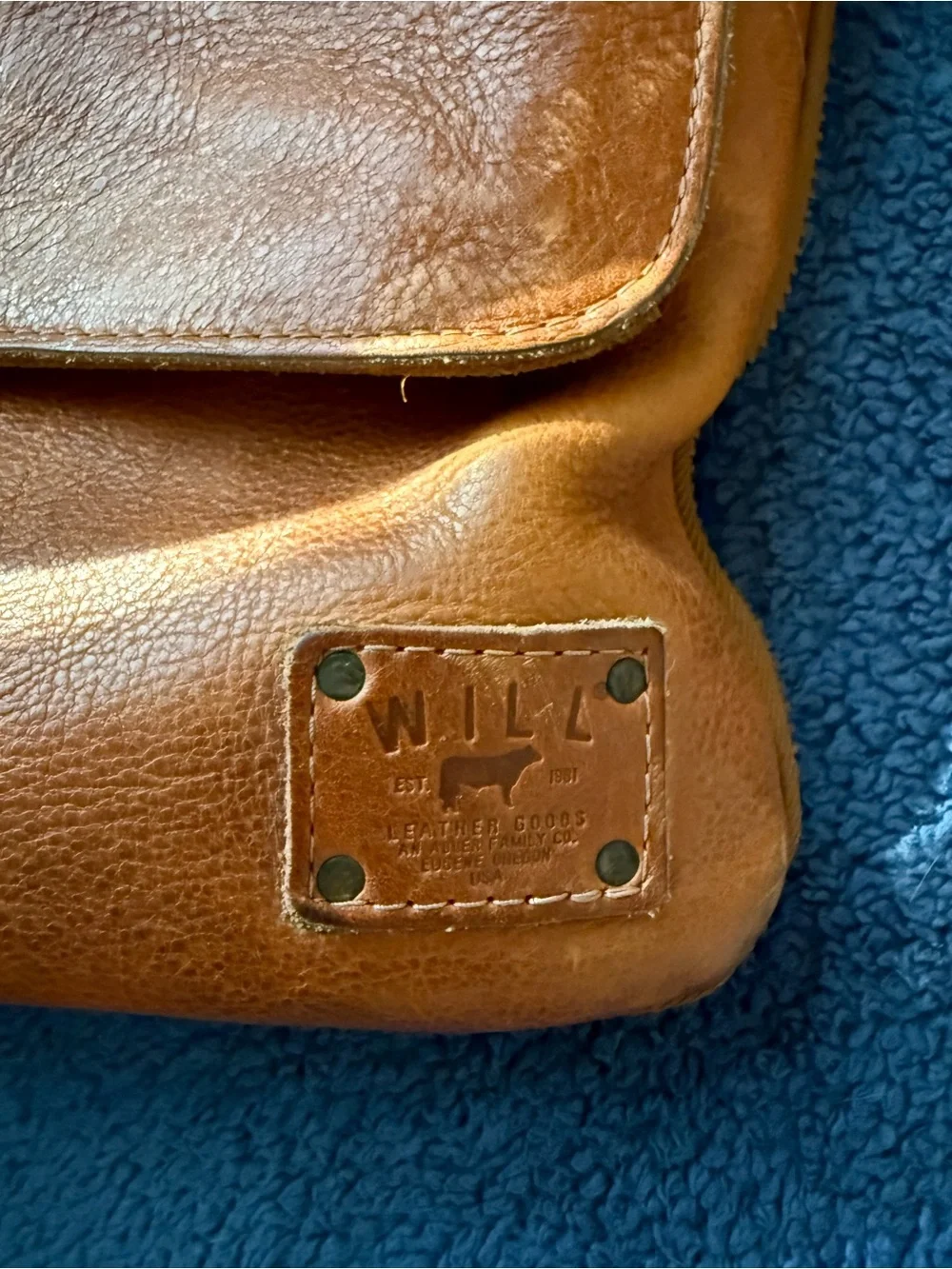 Will Leather Goods Tan Brown Leather Messenger Bag with Dark Brown Strap